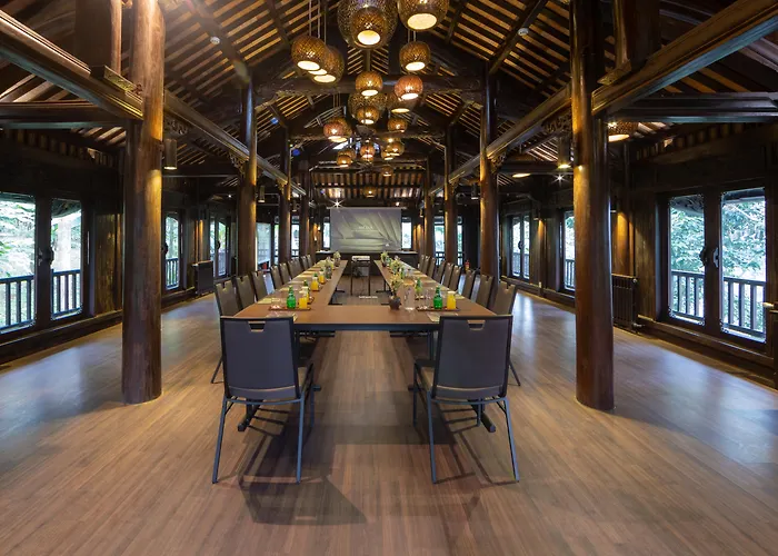 Hotel Melia Ba VI Mountain Retreat Hanoi