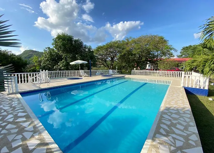Finca Villa Sofia Campestre Con Piscina Anapoima