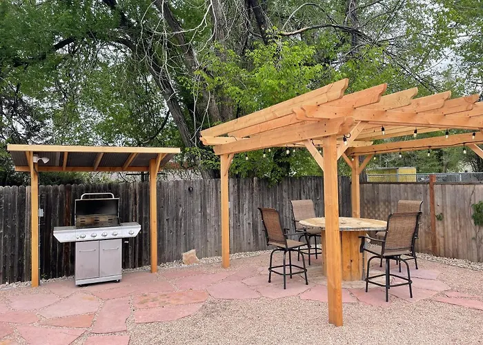 Charming Vintage Cottage With Hot Tub & Free Bikes! Fort Collins