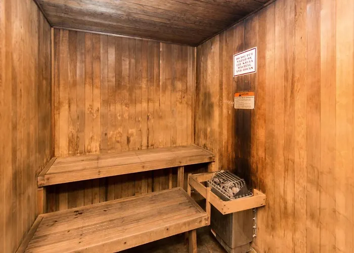 Island Colony 2020 Thirty Plus Night Rental Honolulu