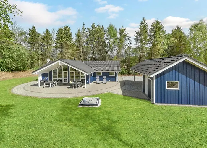 Holiday Home Hybenvangen Oksbol Denm