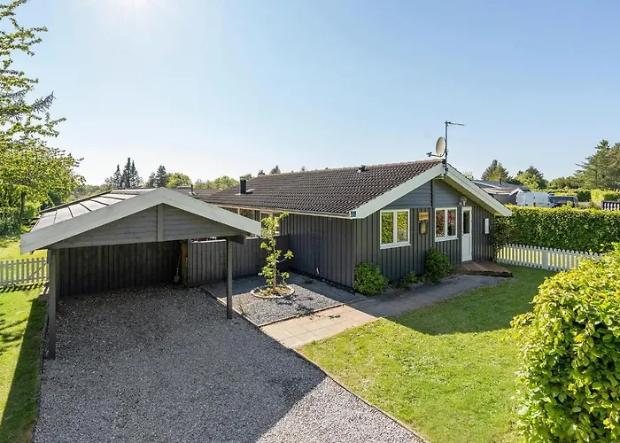 Pet Friendly Home In Bogo By With Sauna