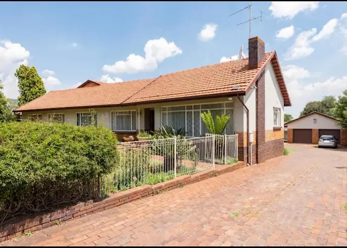 Revive Haven Guesthouse Roodepoort