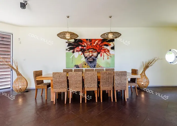 Ferragudo Premium Villa - Heatable Pool & River Views