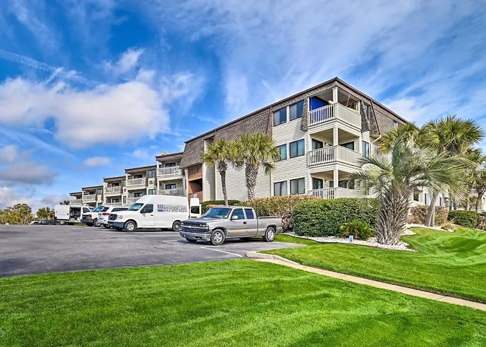 Myrtle Beach Condo W/ Community Beach Access!