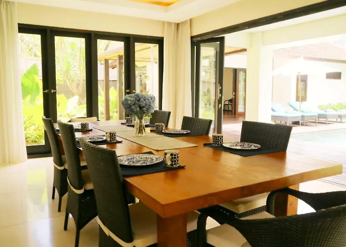 Villa Mertasari 10C 4 Bedroom With Swimming Pool! Sanur