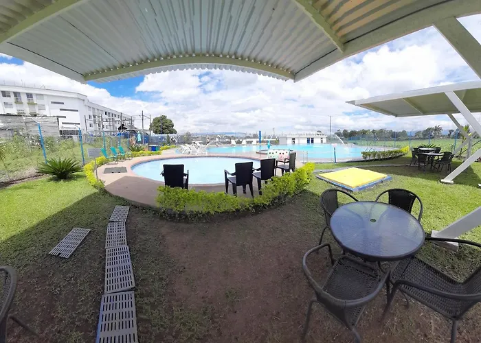 Parque Del Cafe A 3 K Apartamentos Con Piscina El Edén
