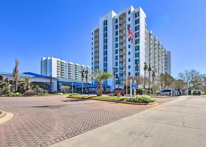 Modern Resort Condo With Balcony - Walk To Beach! Destin