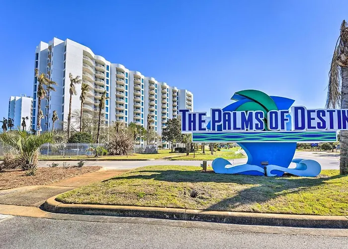 Modern Resort Condo With Balcony - Walk To Beach! Destin