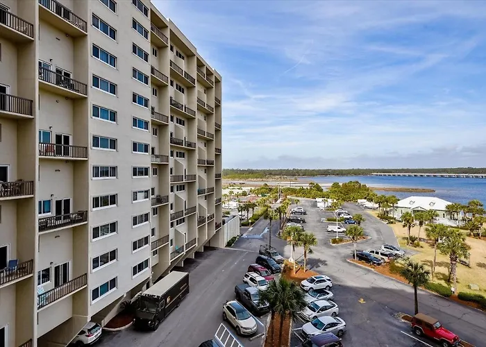 Pinnacle Port A502 - Updated 3 Bedroom 3 Bathroom Sleeps 8, Free Fun! Boat Ramp Access! Condo Panama Stadt