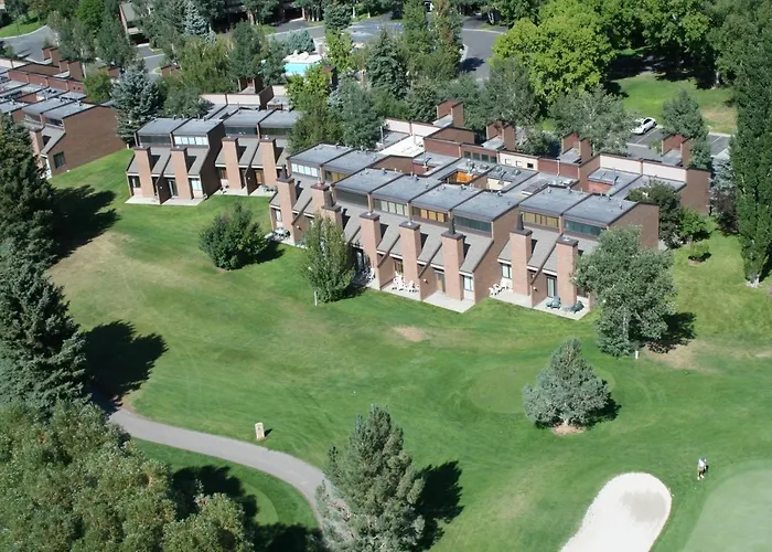 Park Avenue Upgraded 2 Bedroom Condominiums Park Stadt