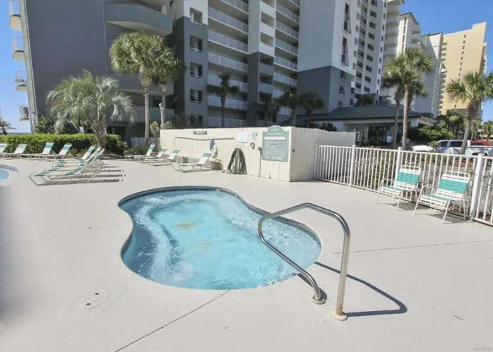 Long Beach Tower 3, #1303 - Completely Renovated 2 Bedroom Sleeps 8, Condo Panama Stadt
