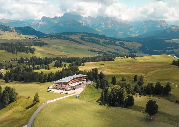 Paradiso Pure.Living Vegan Hotel Seiser Alm