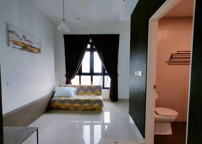 Meridin Medini Sovo, Iskandar Puteri, Johor Nusajaya 