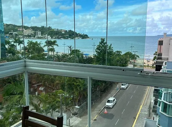 Apartamento Amplo - 3 Suites - Vista Deslumbrante Para O Mar No Centro De Itapema, Sc