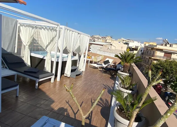 Villa Residenza Rithymna Centro With A Private Roof Terrace And Hot Tub Rethymno