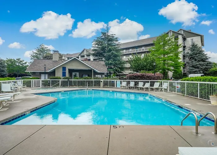 City Escape Whispering Pines 213 Pigeon Forge