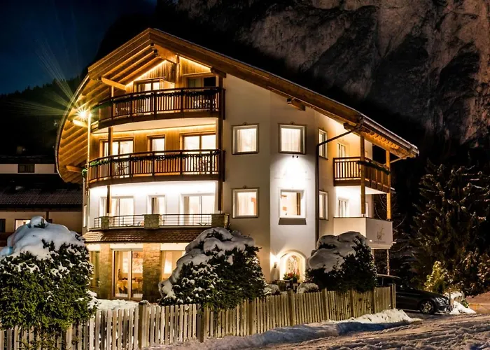 Apartments Aghel ***S Wolkenstein in Gröden