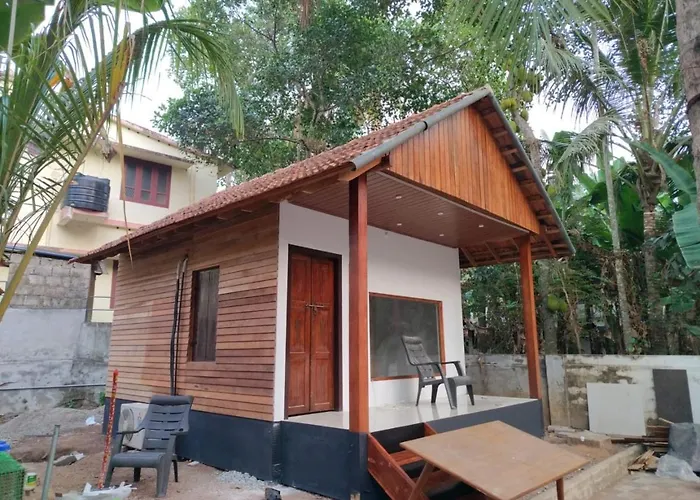 Verge Hostel Varkala