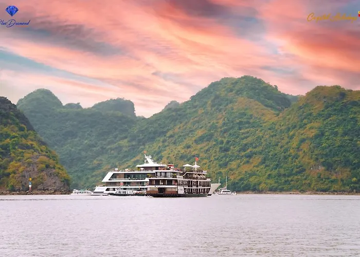 Hotel Blue Diamond Cruise Hạ Long