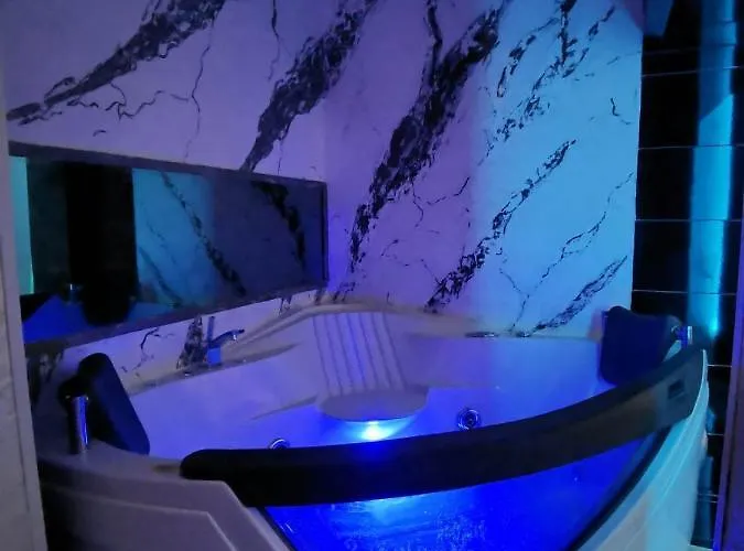 Bahami Apartman Jacuzi Novi Sad