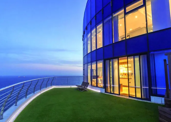 Ferienwohnung Pearls Of Umhlanga Exquisite 3 Level Penthouse Durban