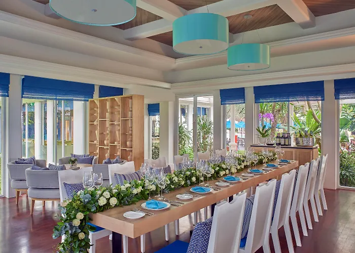 Dusit Thani Laguna Phuket Strand Bang Tao