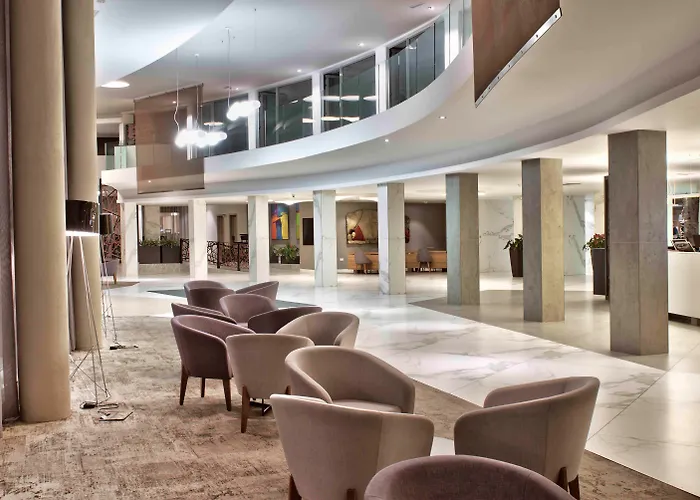Hotel Doubletree By Hilton Malta St. Paul's Bay