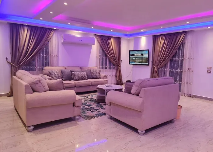 شقق سكنيه فندقيه مودرن علي النيل Kairo