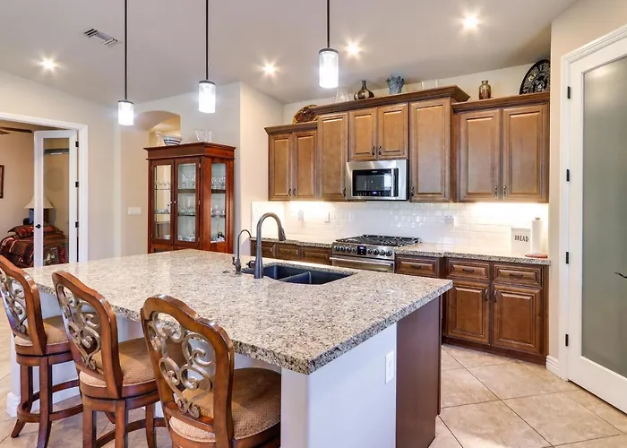 Villa Pool And Golf Access! 55 And Mesa Retreat