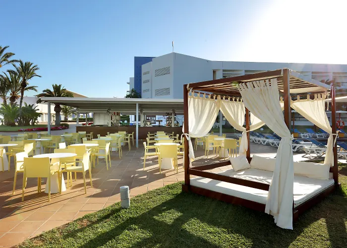 Grand Palladium Select Palace Ibiza Platja d'en Bossa