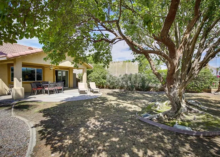 Resort Perks, Patio & Gas Grill: Indio Retreat!