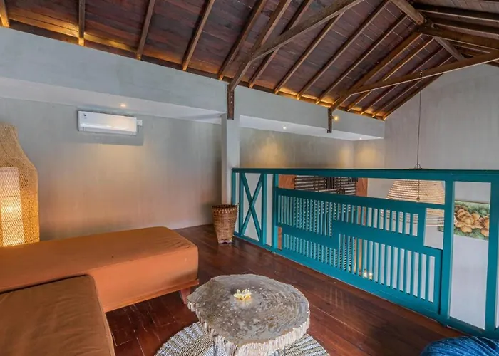 Mezzanine Industrial 1 Bedroom Private Villa In Seminyak