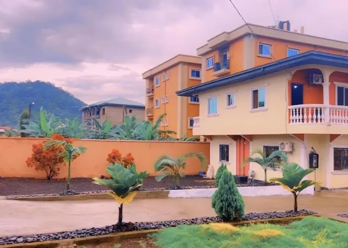 Stunning 3-Bedrooms Guesthouse In Limbe Cameroon