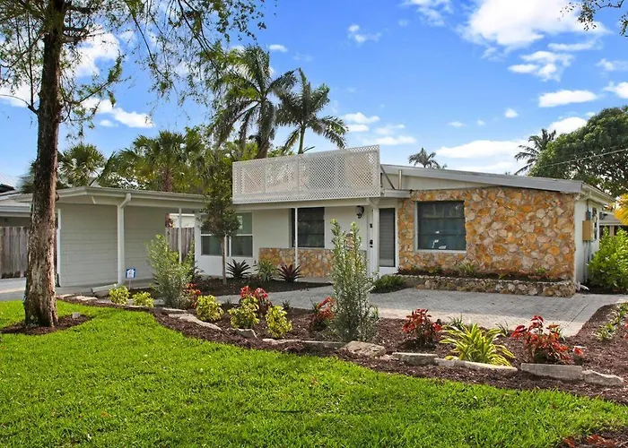 Lake Park Cottage North North Naples