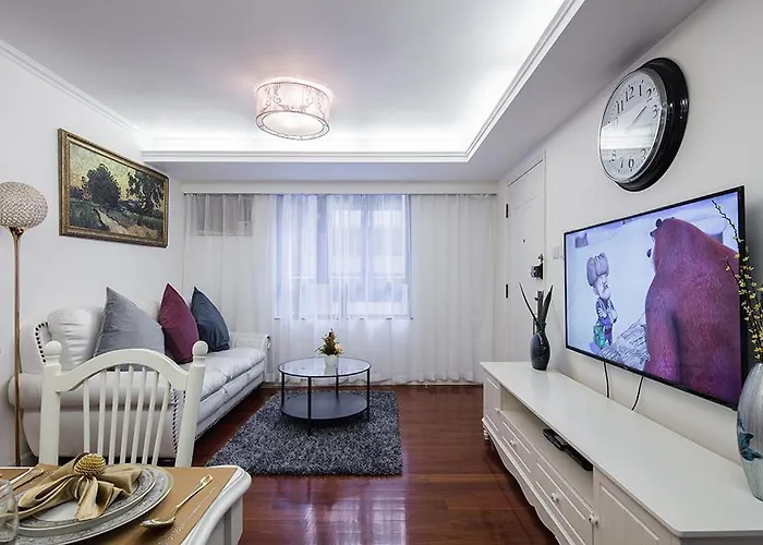 Tsim Shatsui Luxury 3Bedroom Apartment Near Mtr！ Hongkong