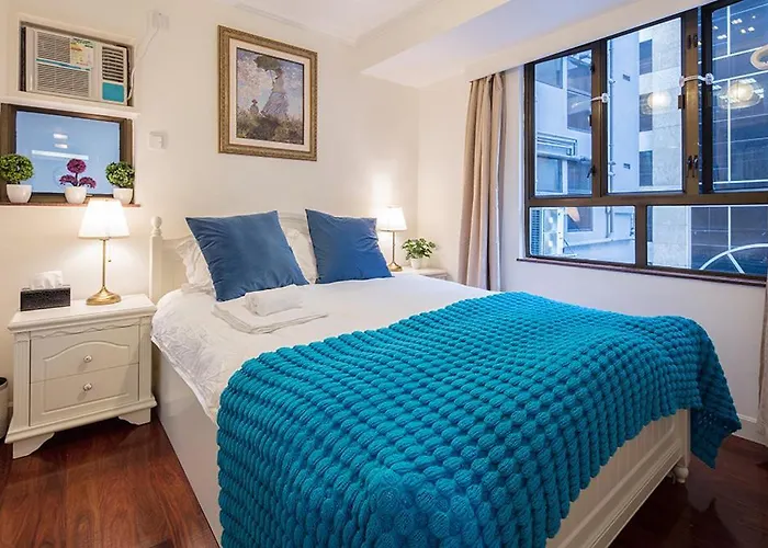 Tsim Shatsui Luxury 3Bedroom Apartment Near Mtr！ Hongkong