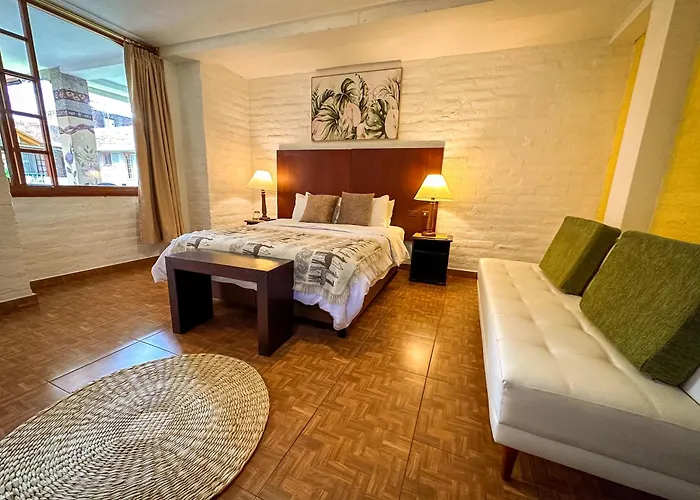 La Floresta Hotel Baños