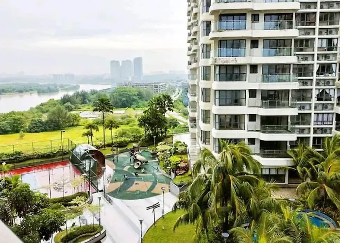 Ferienwohnung Bench/seaviews4-13pax/JohorBahru 9B amberside Johor Bahru