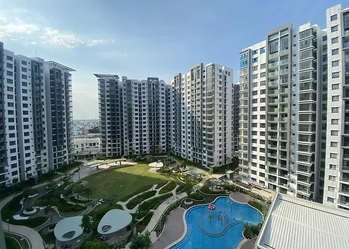 Nha Cua Truc - Celadon City Canh Aeon Tan Phu Ho-Chi-Minh-Stadt
