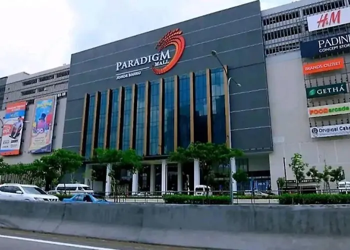 Ferienwohnung Bench/seaviews4-13pax/JohorBahru 9B amberside Johor Bahru