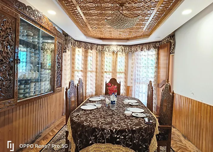 Golden Villa Resort Srīnagar