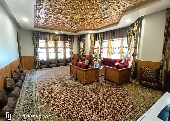 Golden Villa Resort Srīnagar