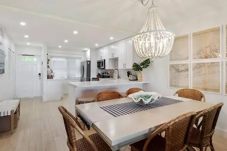 Villa La Brisa Unit 105 North Building Key West