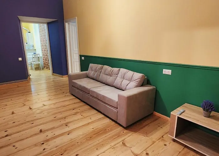 Friends - Your Cosy Apartment In The Center Tbilisi