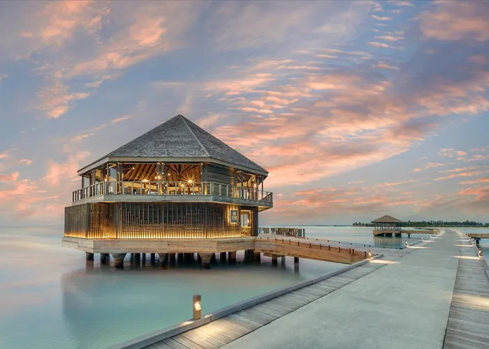 Hotel Jawakara Islands Maldives Fushifaru