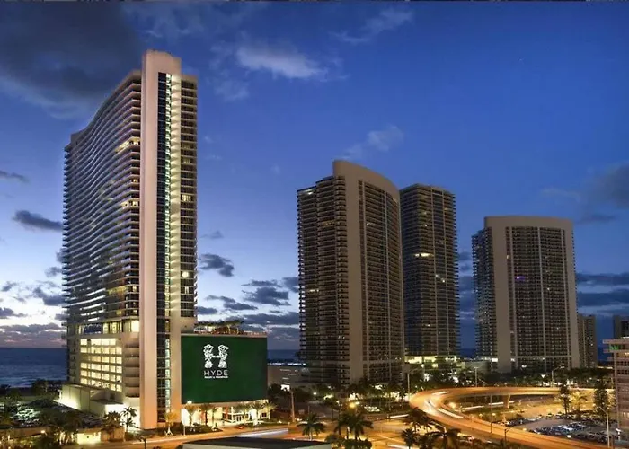 Unlisted Luxury 2BR 2BA Water Front in Hyde Beach Resort Hollywood