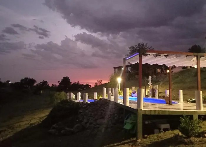 Cabanas & Suites "No Es Facil" Villa Yacanto