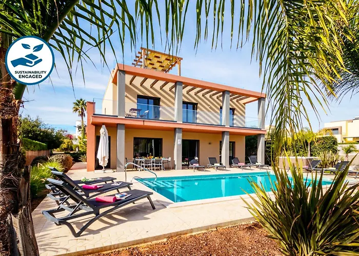 Villa Copacabana By Algarve Vacation Armação de Pêra