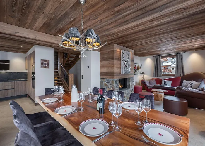 Le Cheval Blanc Et Le Loup Blanc, Jacuzzi, Hammam, Skis Aux Pieds Méribel